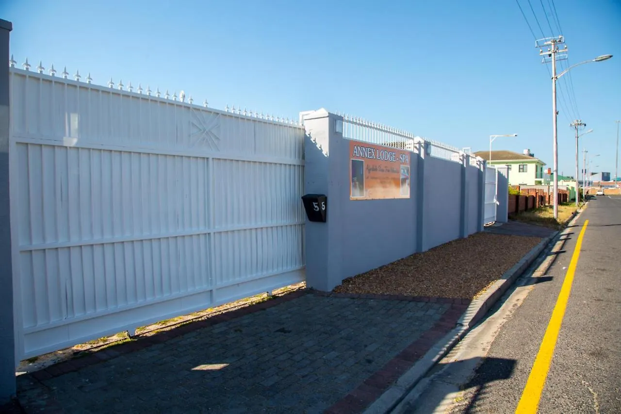 Guest house Annex Lodge & Spa Cape Town